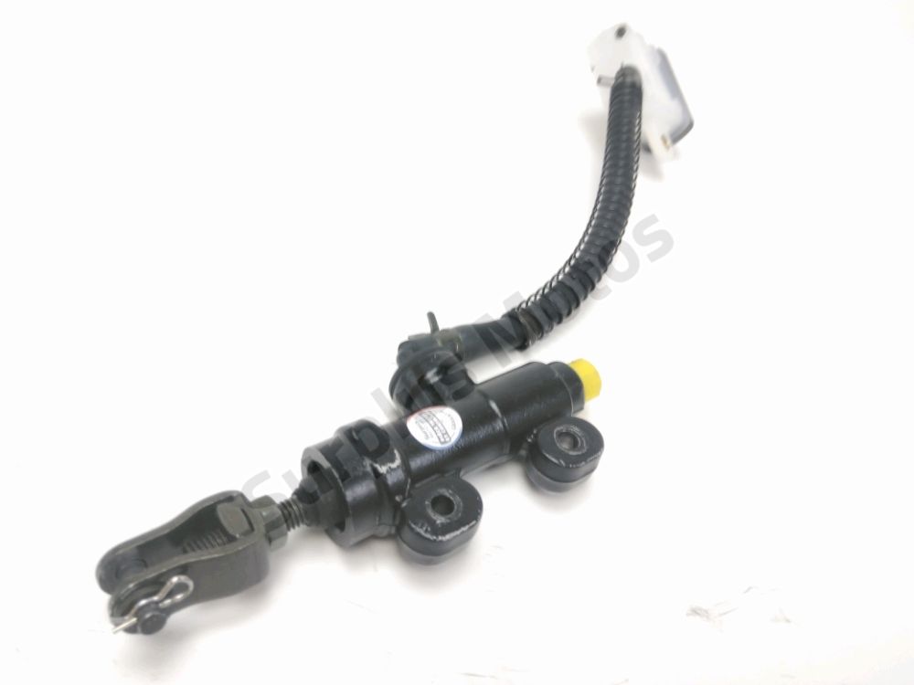 Maitre cylindre frein ar complet