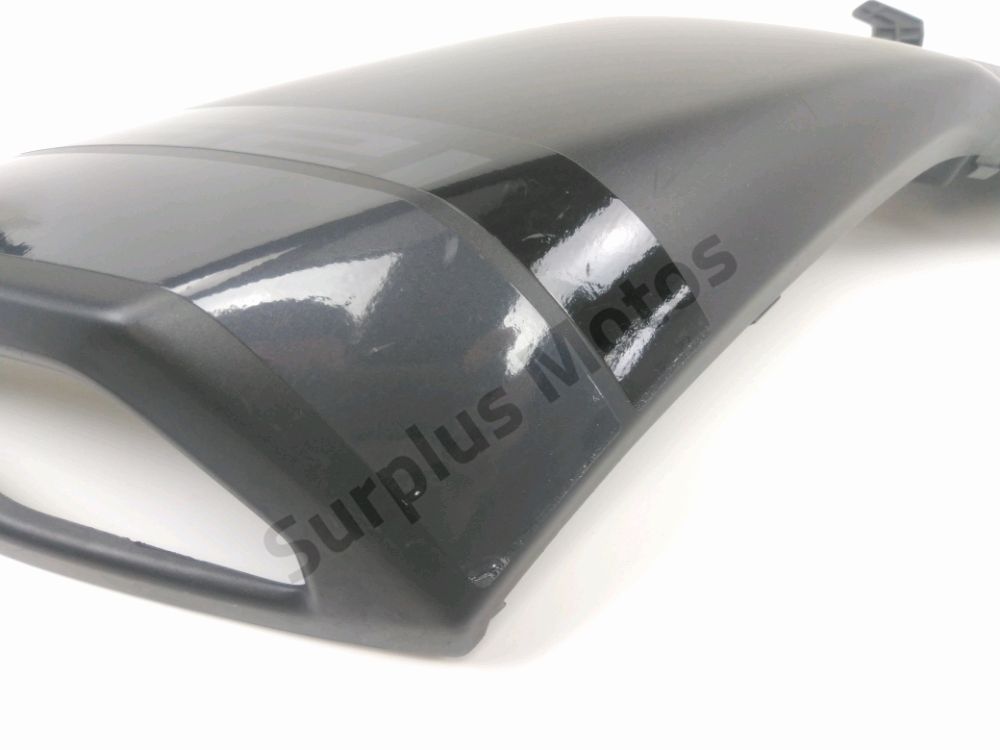 CARENAGE AVANT DROIT