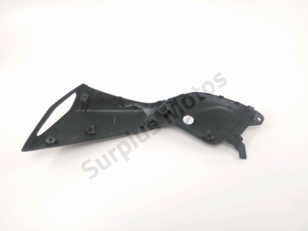 CARENAGE AVANT DROIT