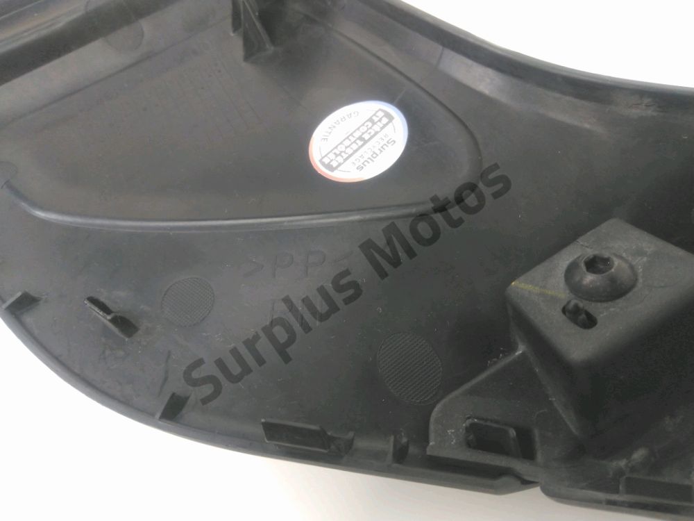 CARENAGE AVANT DROIT