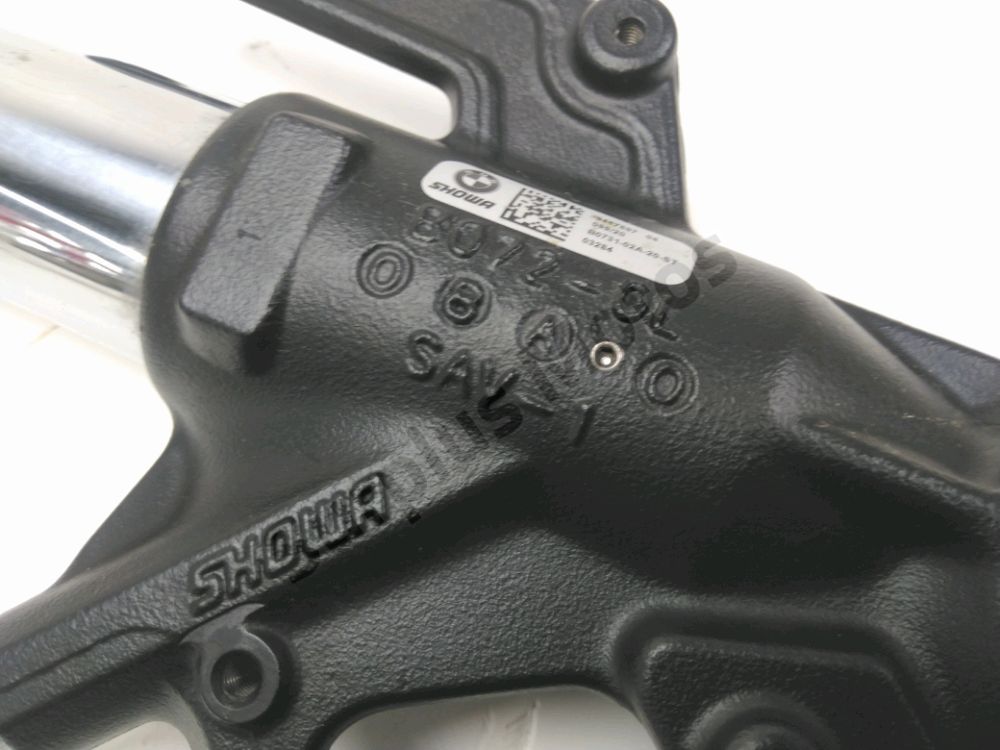 TUBE DE FOURCHE GAUCHE