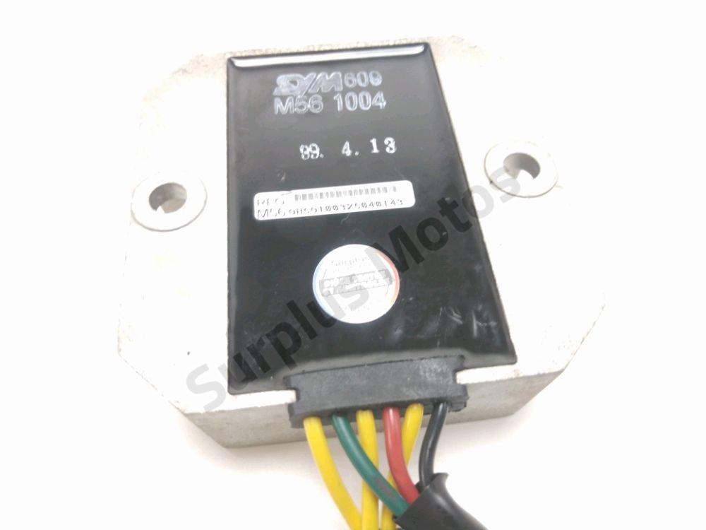 REGULATEUR DE TENSION