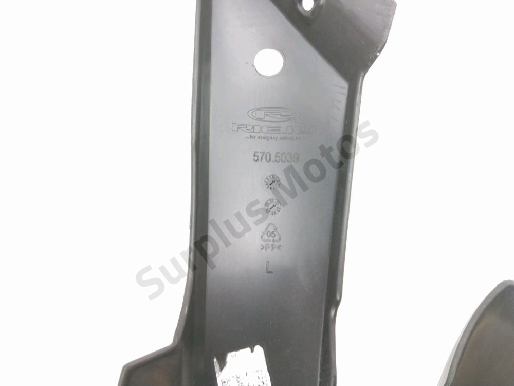 CARENAGE AVANT GAUCHE