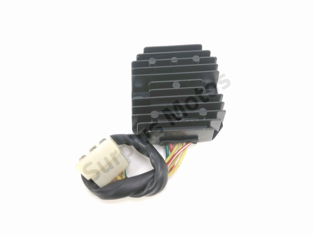 Regulateur de tension