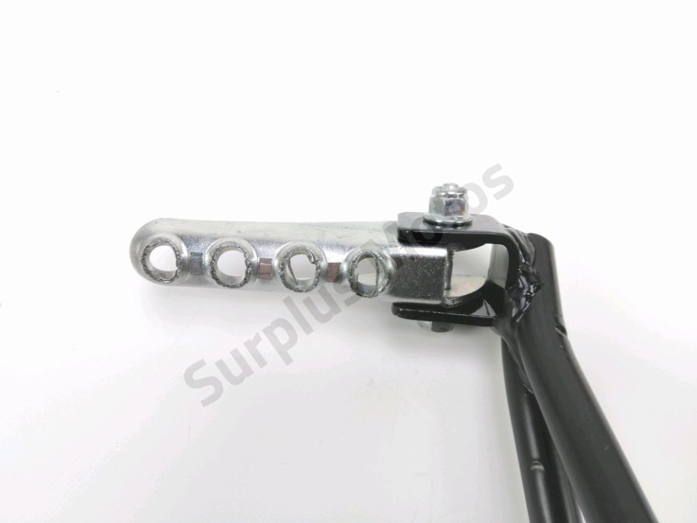 PLATINE ET REPOSE PIEDS ARRIERE DROIT