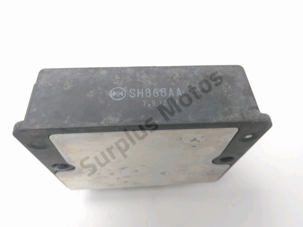 REGULATEUR DE TENSION