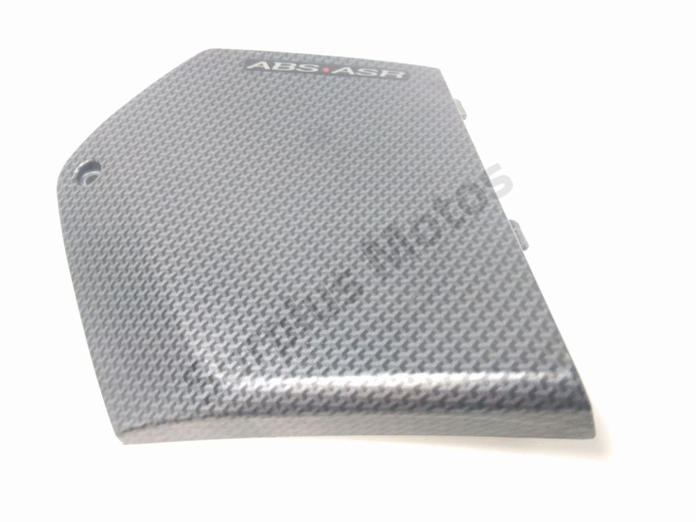 CACHE LATERAL GAUCHE