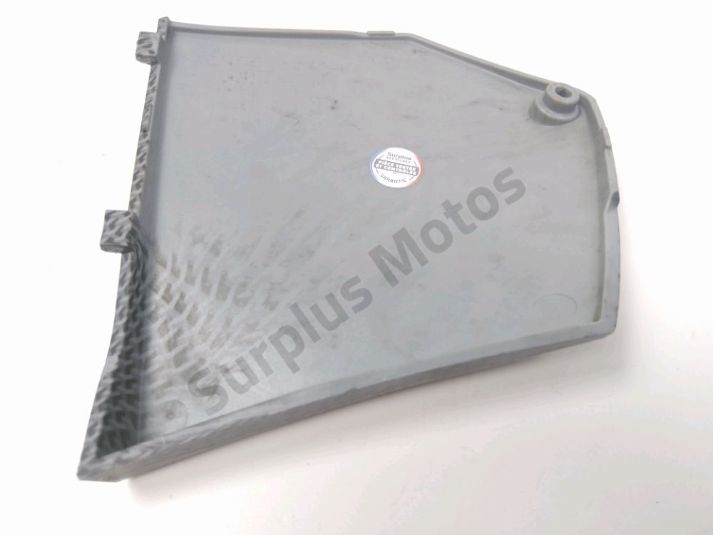 CACHE LATERAL GAUCHE