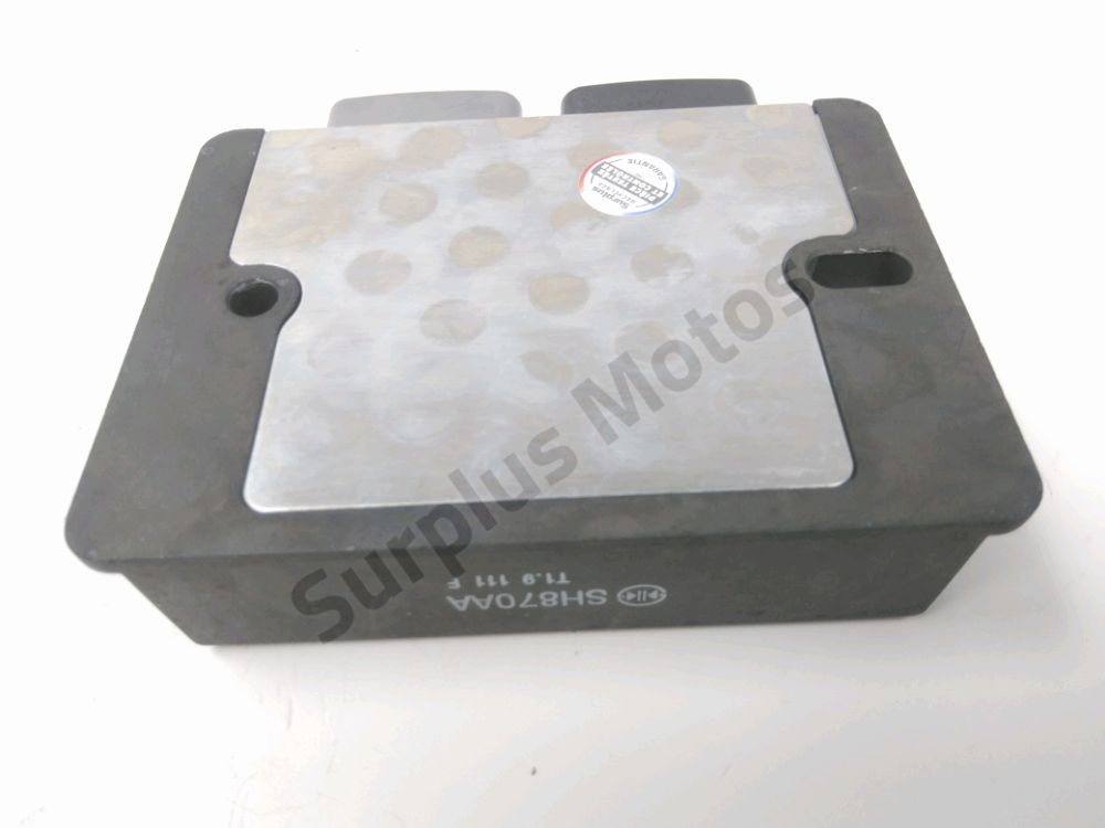 REGULATEUR DE TENSION