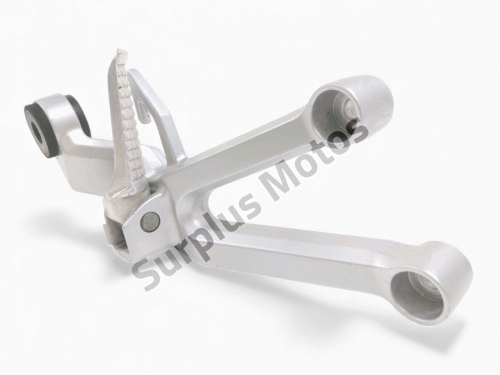 PLATINE ARRIERE DROITE COMPLETE