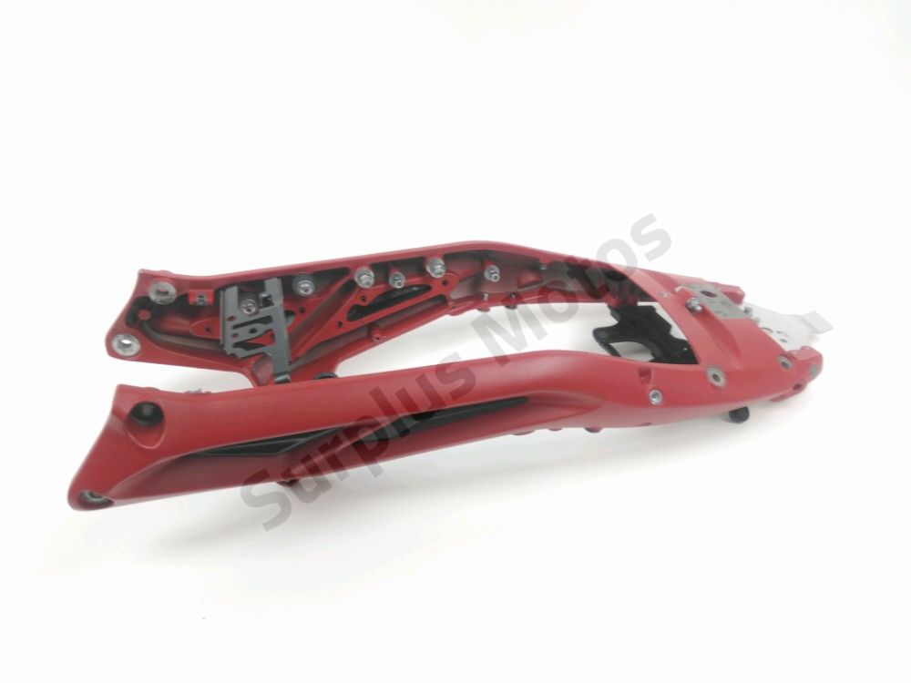 BOUCLE CADRE ARRIERE