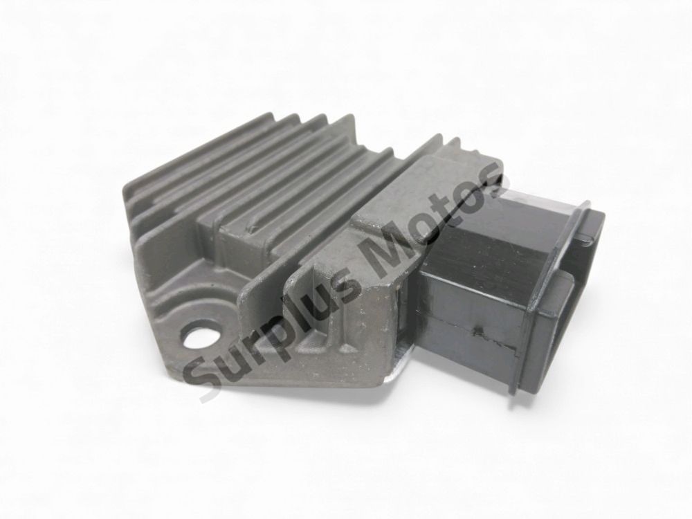 REGULATEUR DE TENSION