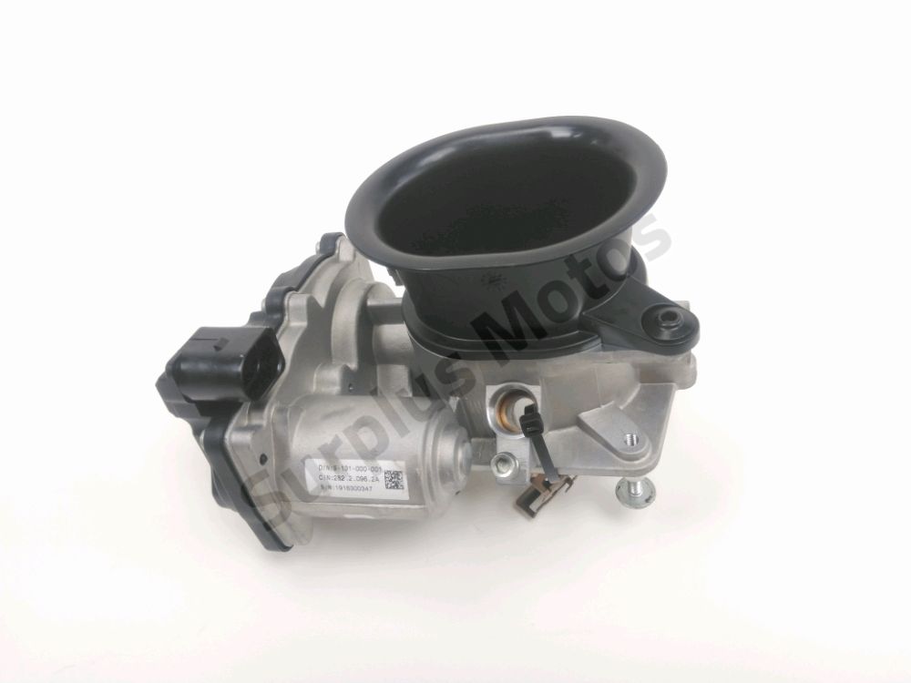 Corps d'injection gauche