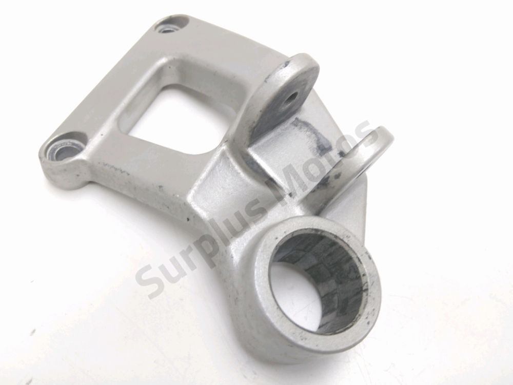 Platine arriere droite complete