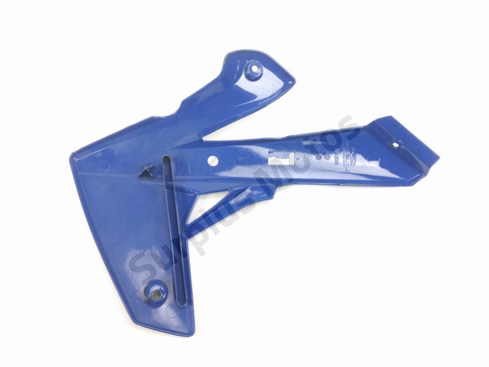 CARENAGE AVANT DROIT