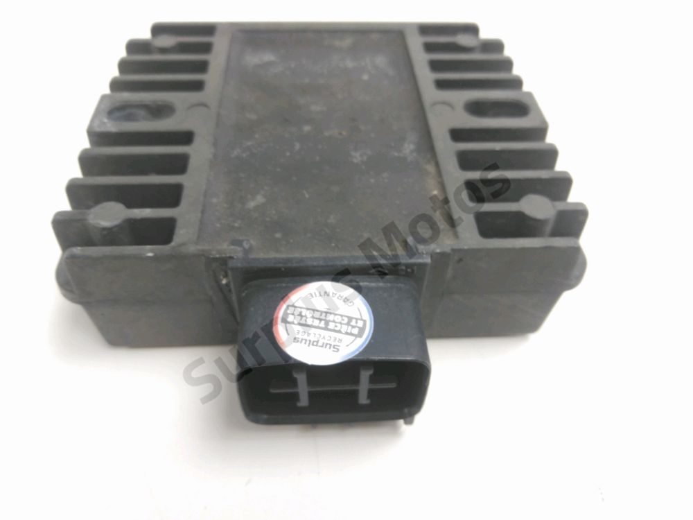 REGULATEUR DE TENSION