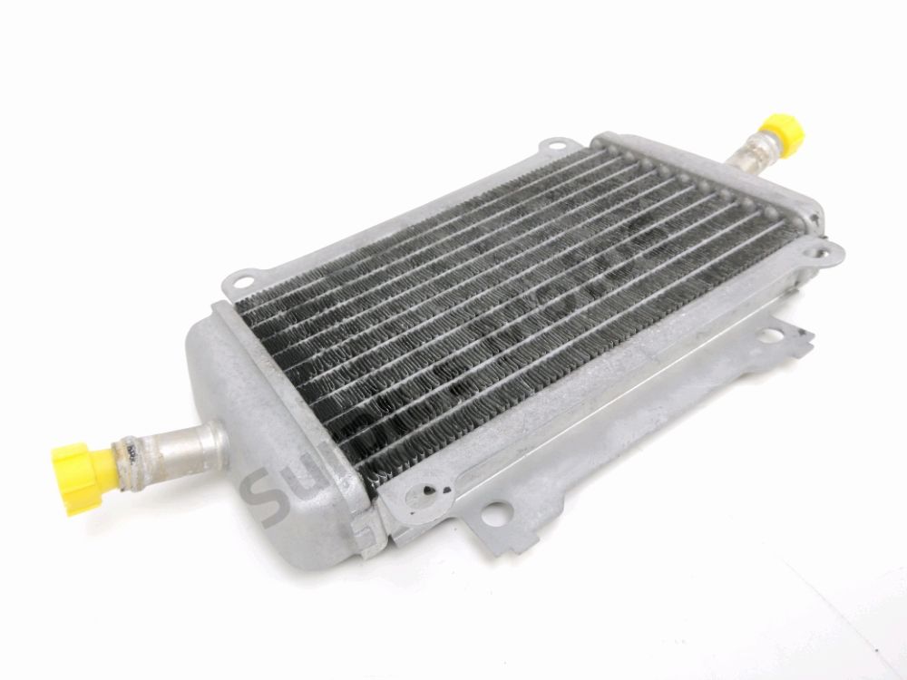 Radiateur eau gauche