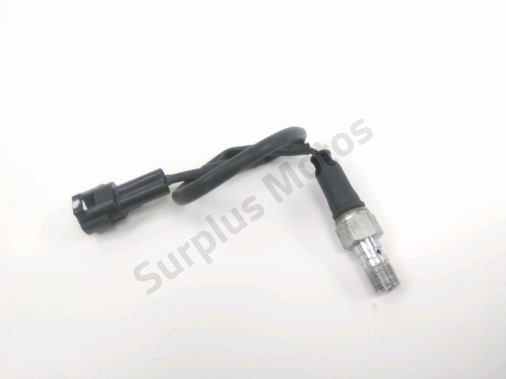 Contacteur de stop ar