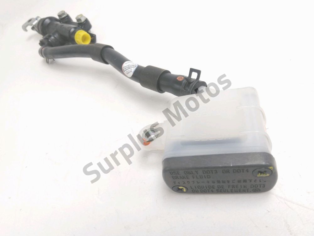 MAITRE CYLINDRE FREIN AR COMPLET