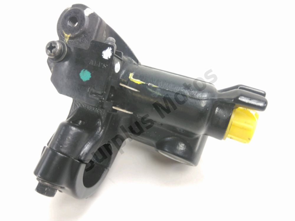 MAITRE CYLINDRE FREIN AV COMPLET