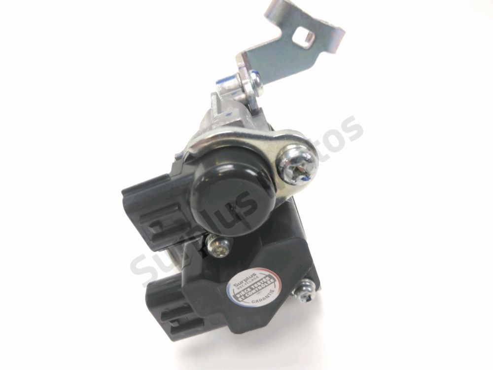 Corps d'injection droit