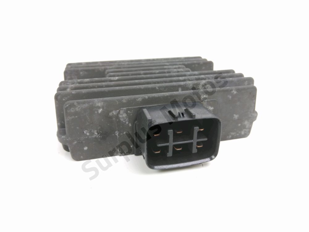 REGULATEUR DE TENSION