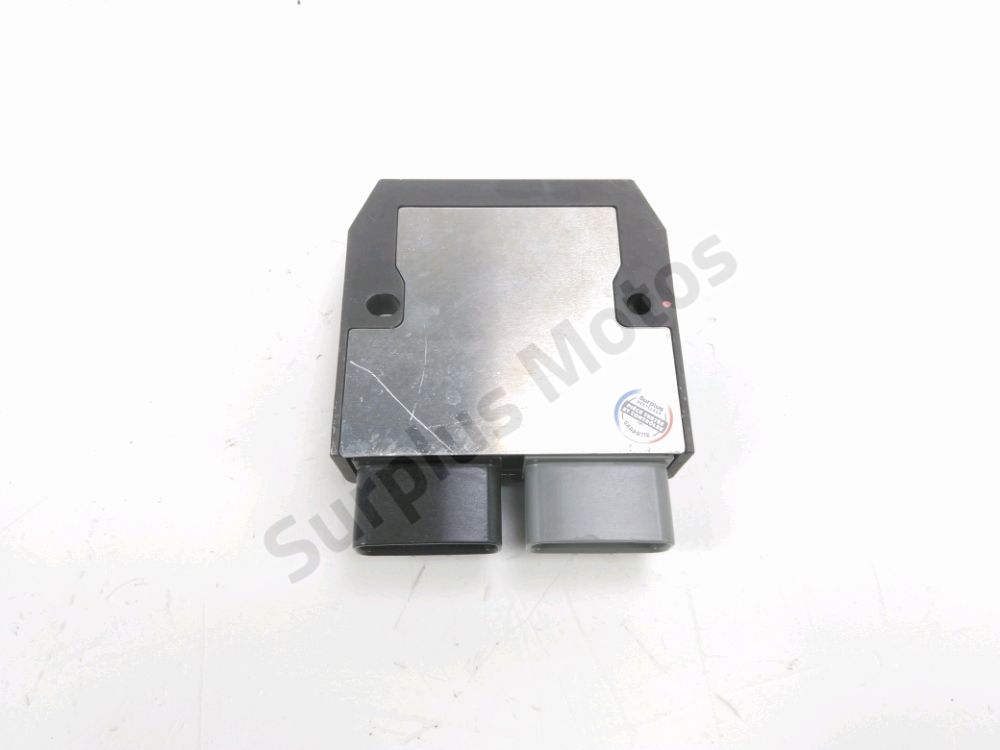 REGULATEUR DE TENSION