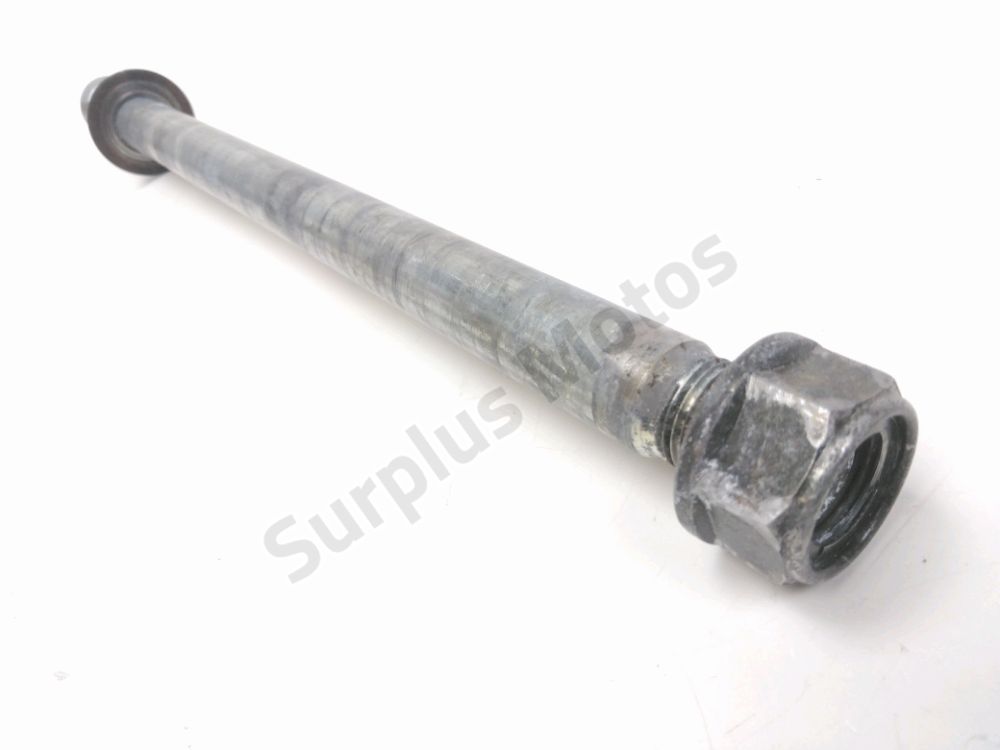 AXE DE ROUE ARRIERE