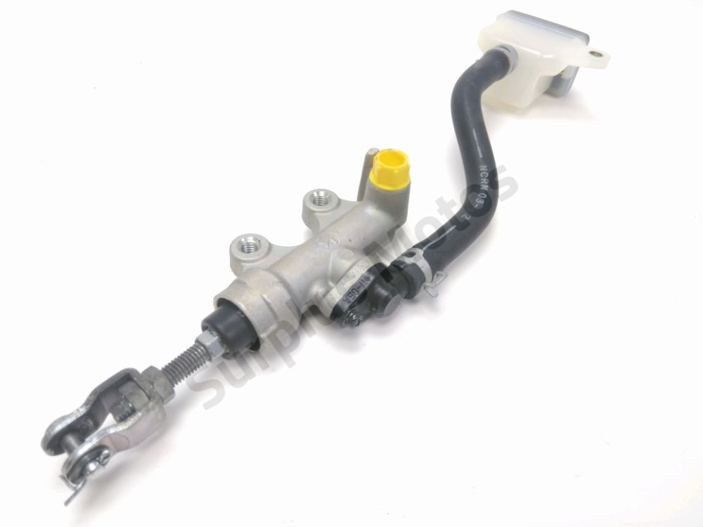 MAITRE CYLINDRE FREIN AR COMPLET