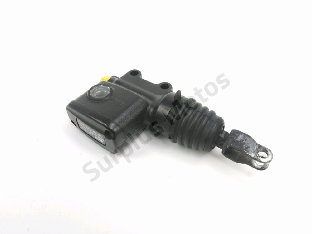 Maitre cylindre frein ar complet