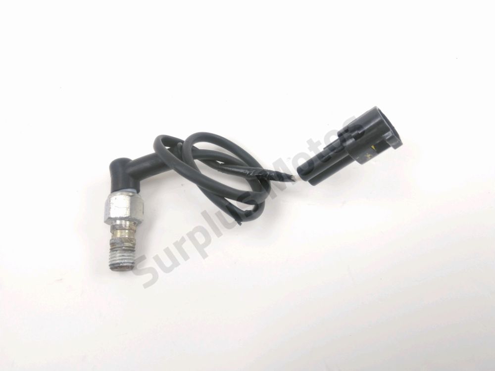 Contacteur de stop ar