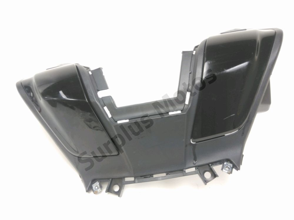 Tablier avant scooter