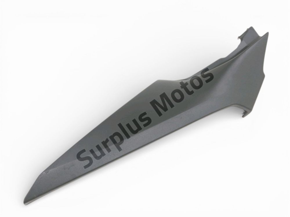 CACHE LATERAL GAUCHE