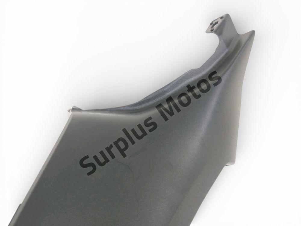 CACHE LATERAL GAUCHE