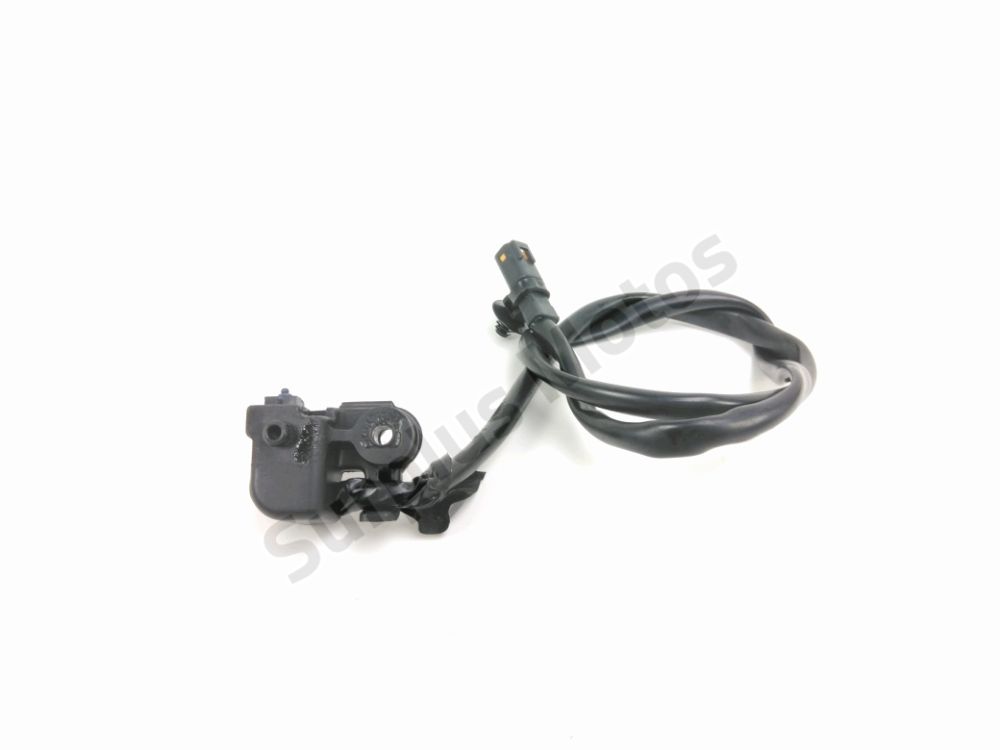 Contacteur de stop avant