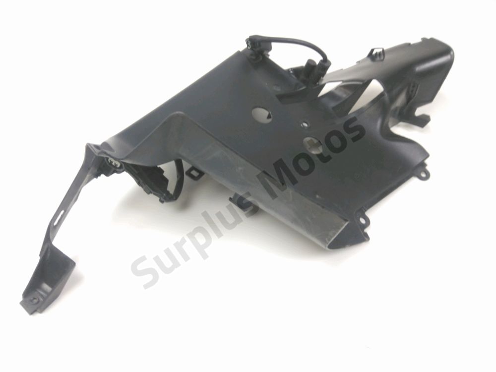 Sous face de carenage gauche