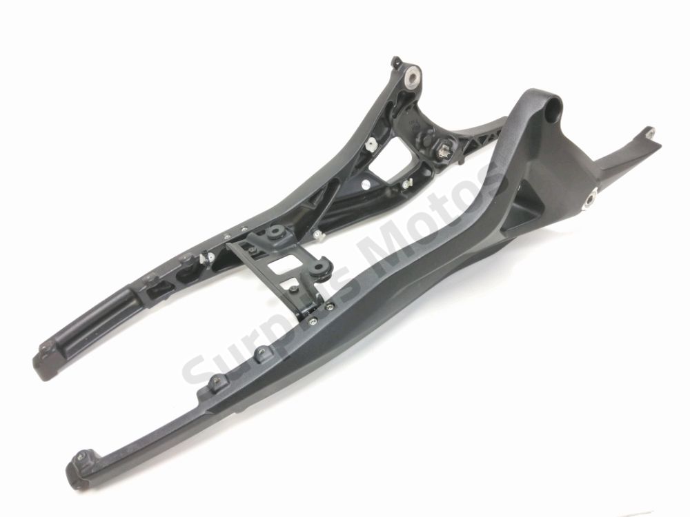 Boucle cadre arriere