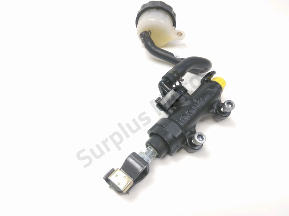 Maitre cylindre frein ar complet