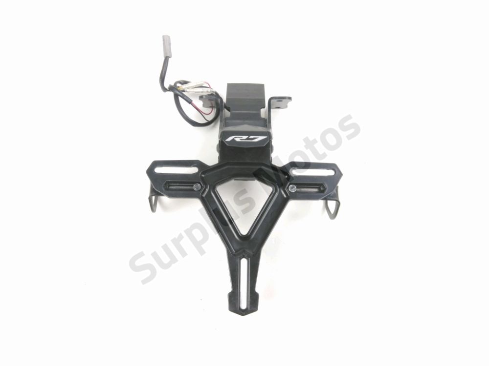 Support de plaque et eclairage