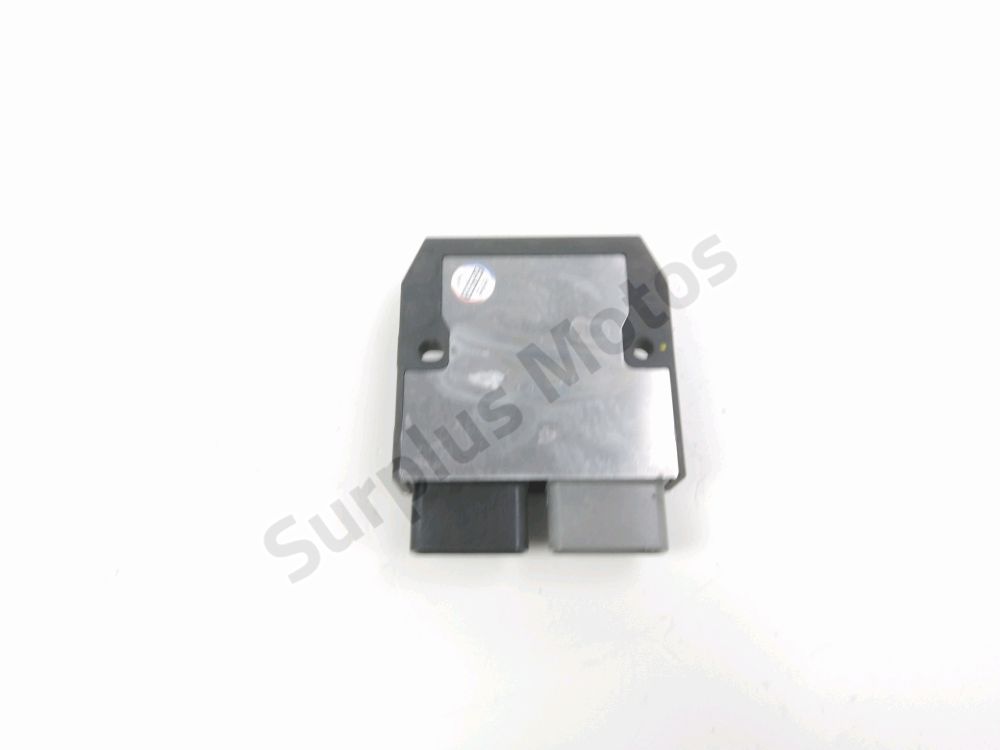 REGULATEUR DE TENSION