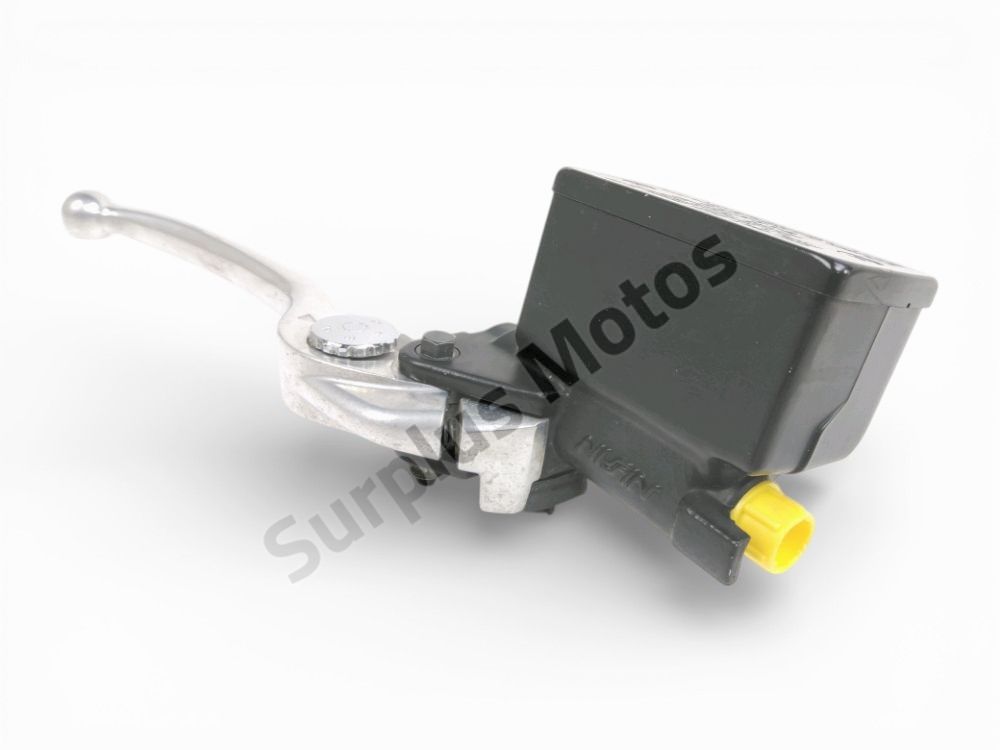 Maitre cylindre frein av complet