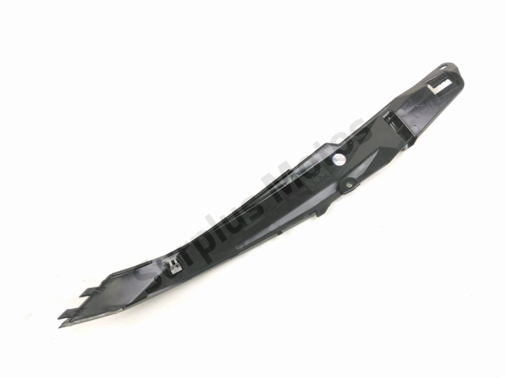 CACHE LATERAL DROIT
