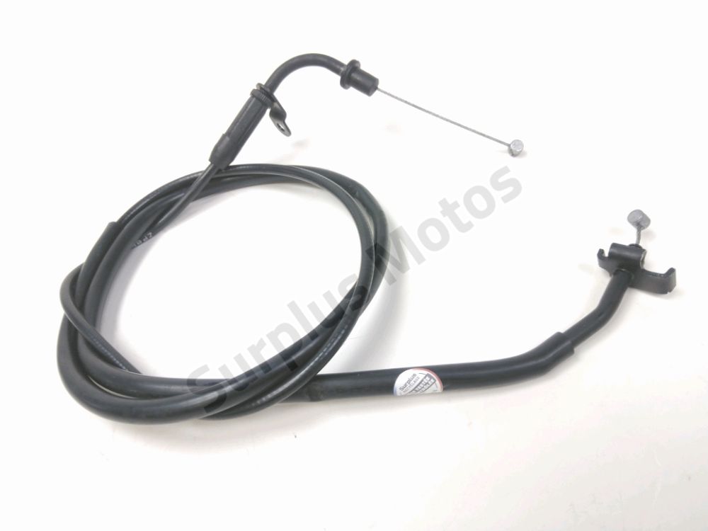Cable d'accelerateur