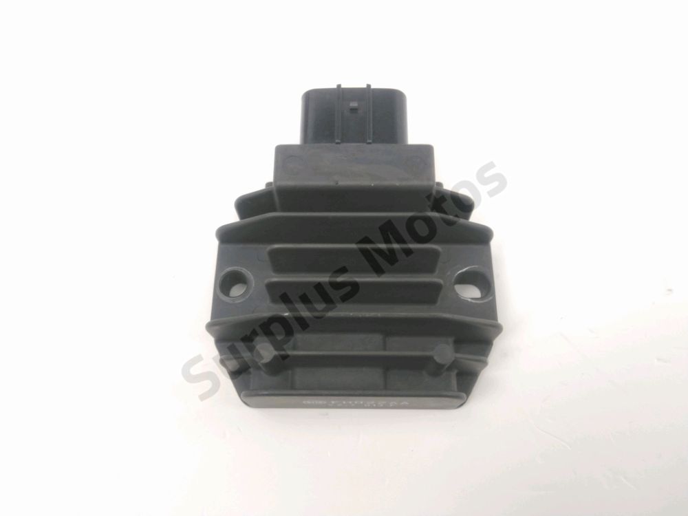 Regulateur de tension