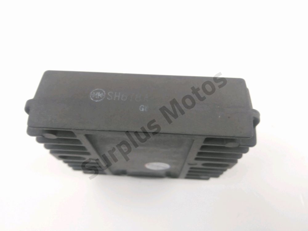 REGULATEUR DE TENSION