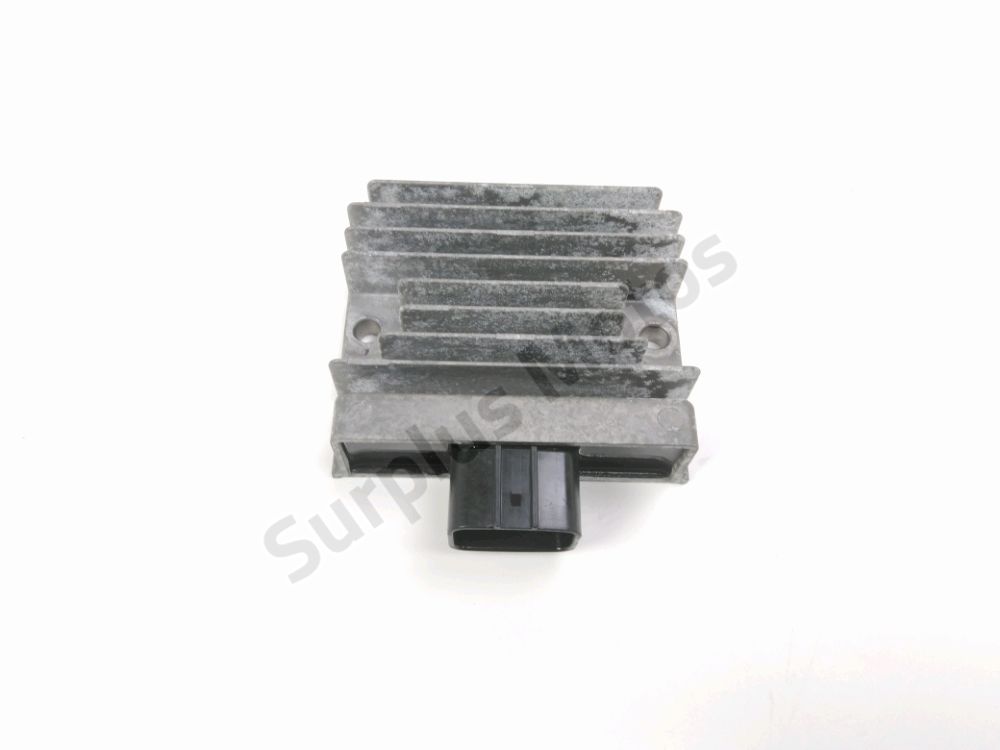 REGULATEUR DE TENSION