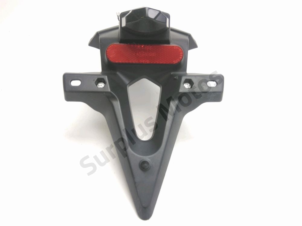 Support de plaque et eclairage