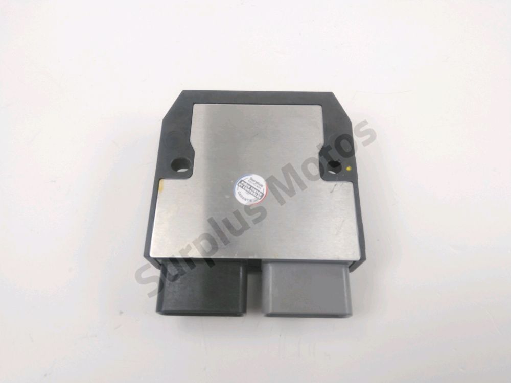 REGULATEUR DE TENSION