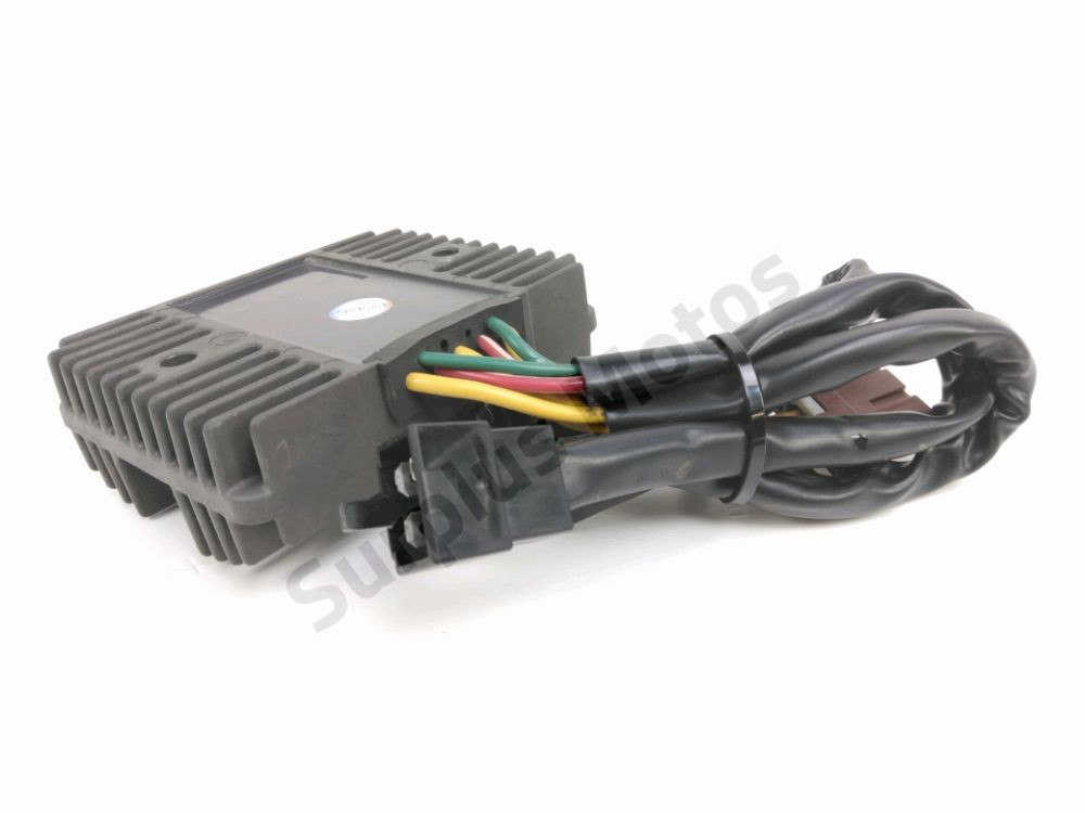 REGULATEUR DE TENSION