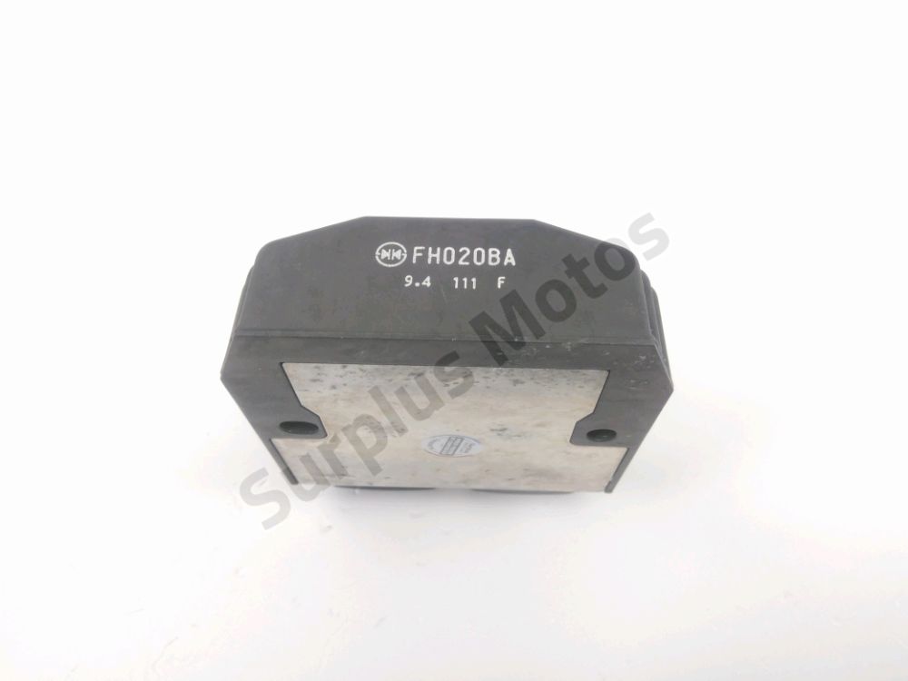 REGULATEUR DE TENSION